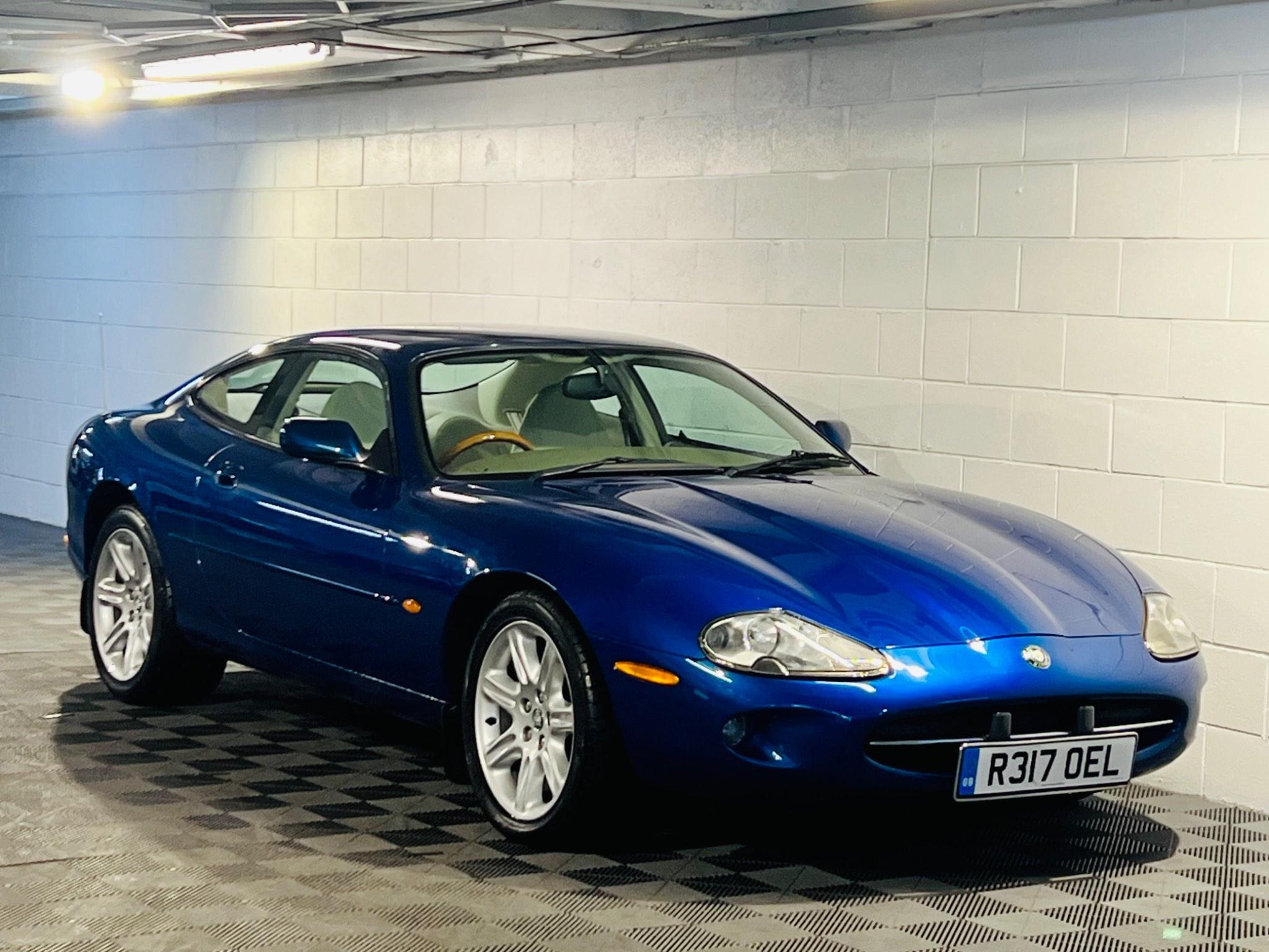 1998 Jaguar Xk8