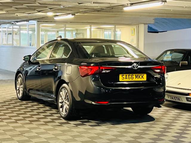 2016 Toyota Avensis 2.0D Business Edition 4dr