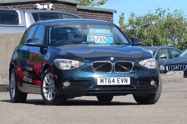 BMW 1 Series 2.0 118d SE 5dr Step Auto Hatchback Diesel BLUE