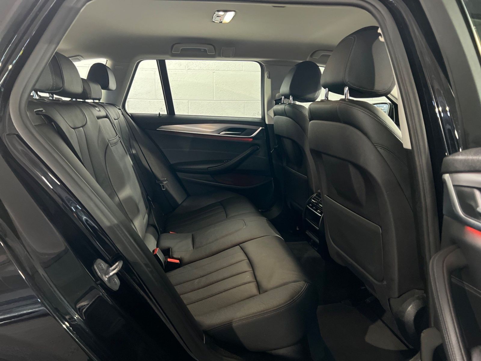 BMW 5 SERIES 520I SE 5DR AUTO 2018 18 NEW SHAPE HIGH SPEC BMW 5...