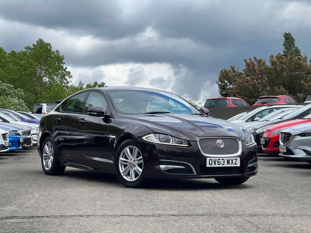 Jaguar XF 2.2d [163] R-Sport 4dr Auto Saloon Diesel RED