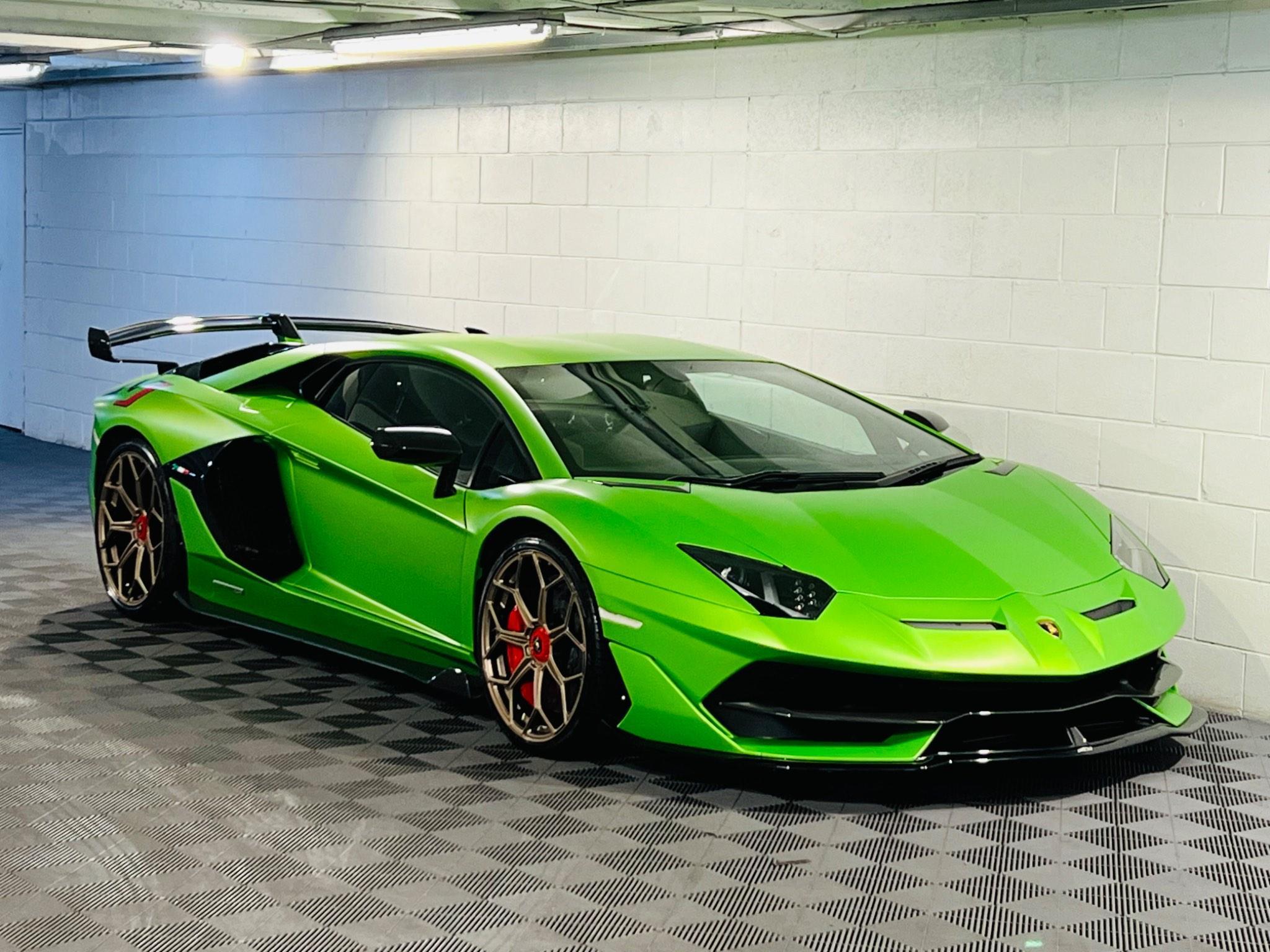 2019 Lamborghini Aventador