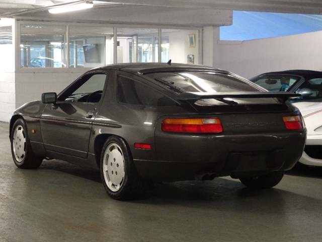 1990 Porsche 928 5.0 S4 Auto LHD