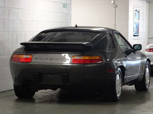 1990 Porsche 928 5.0 S4 Auto LHD