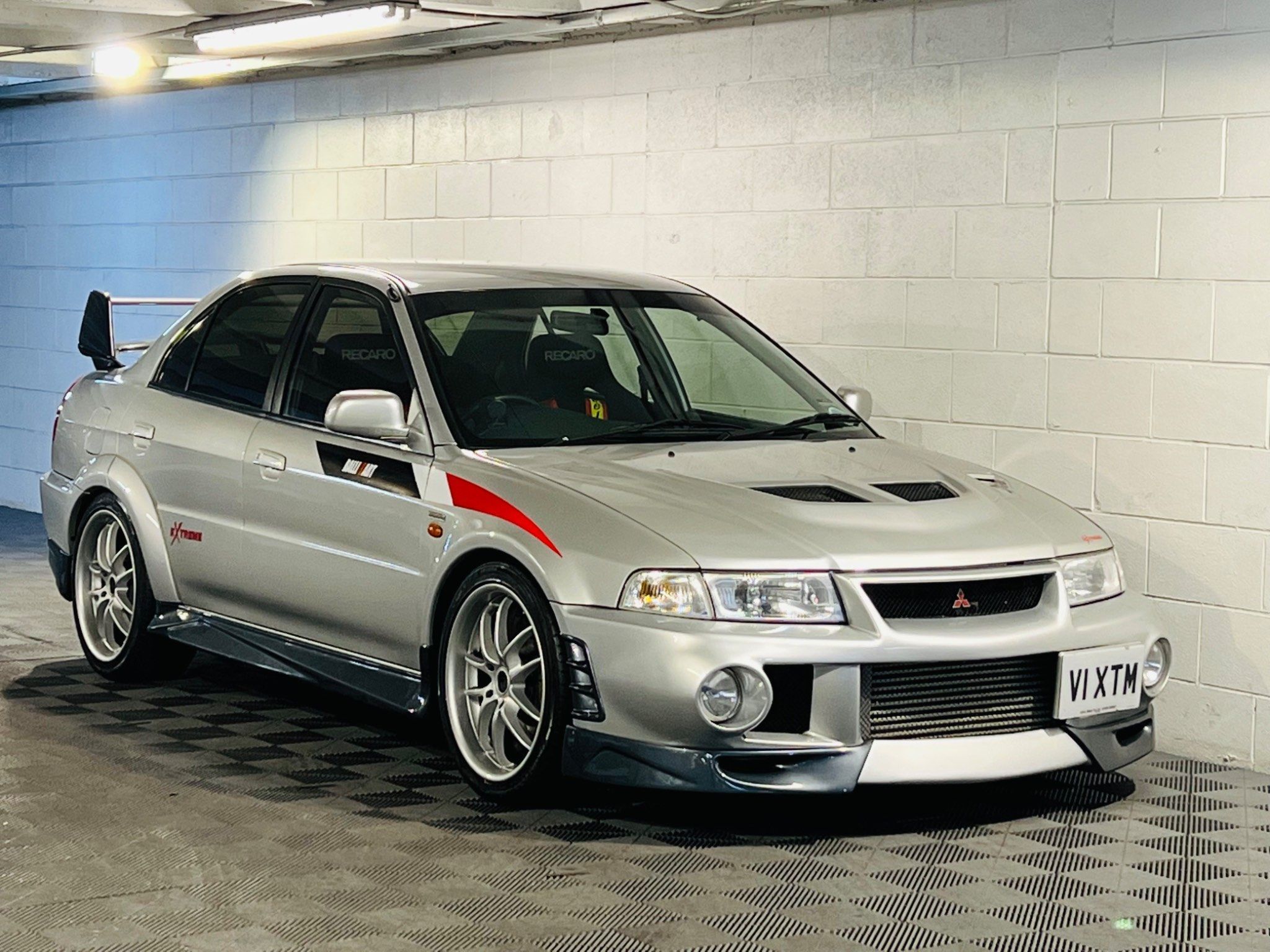 2000 Mitsubishi Lancer