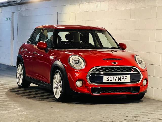 Mini Hatch 2.0 Cooper S 5dr Hatchback Petrol RED