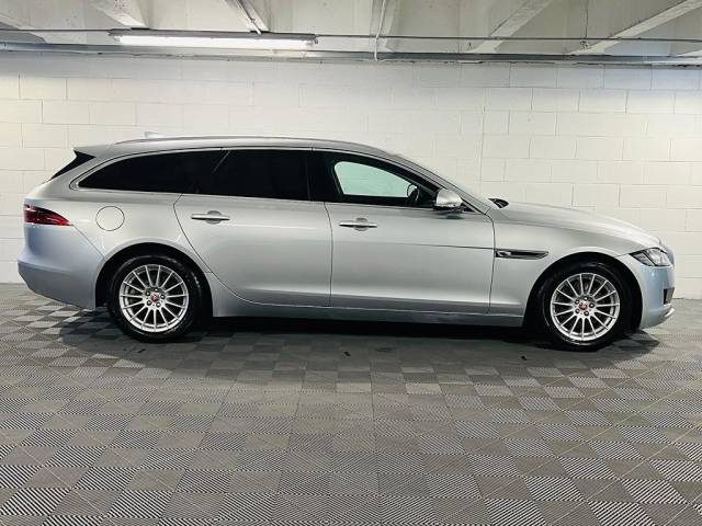 2019 Jaguar XF 2.0d Prestige 5dr Auto