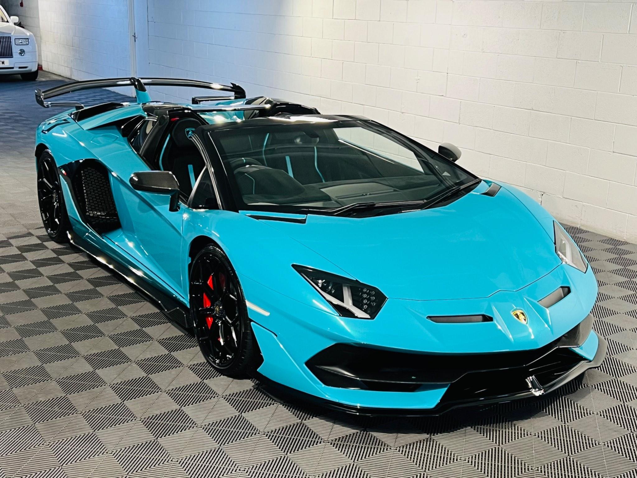 2020 Lamborghini Aventador