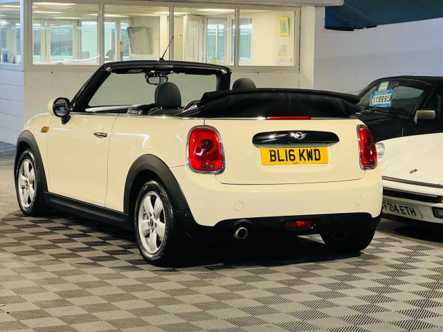 2016 Mini Convertible 1.5 Cooper D 2dr