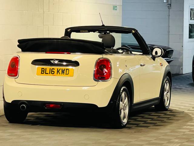 2016 Mini Convertible 1.5 Cooper D 2dr