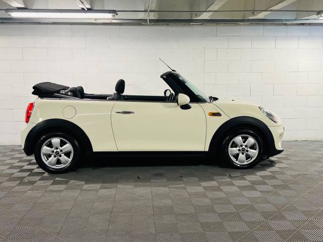 2016 Mini Convertible 1.5 Cooper D 2dr