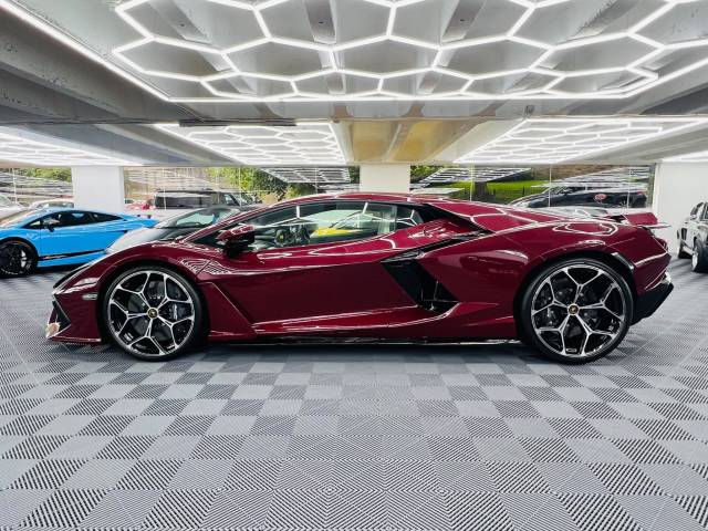 2024 Lamborghini Revuelto 6.5 V12 1015 PHEV 2dr DCT