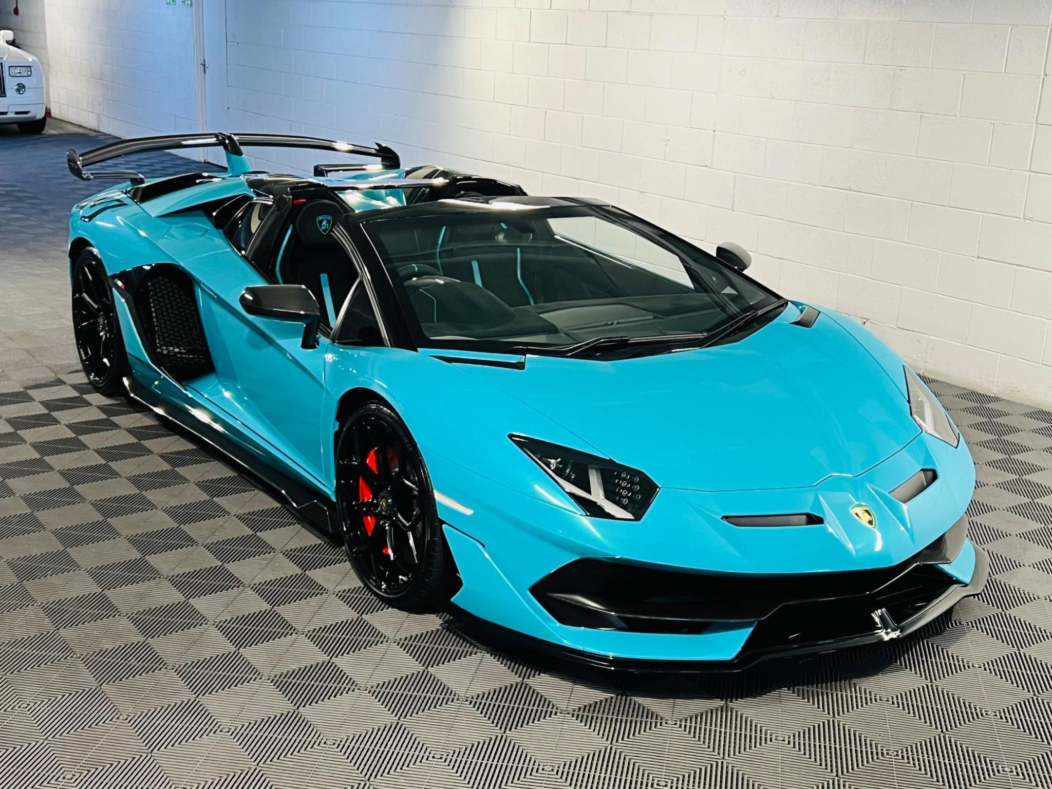 2020 Lamborghini Aventador