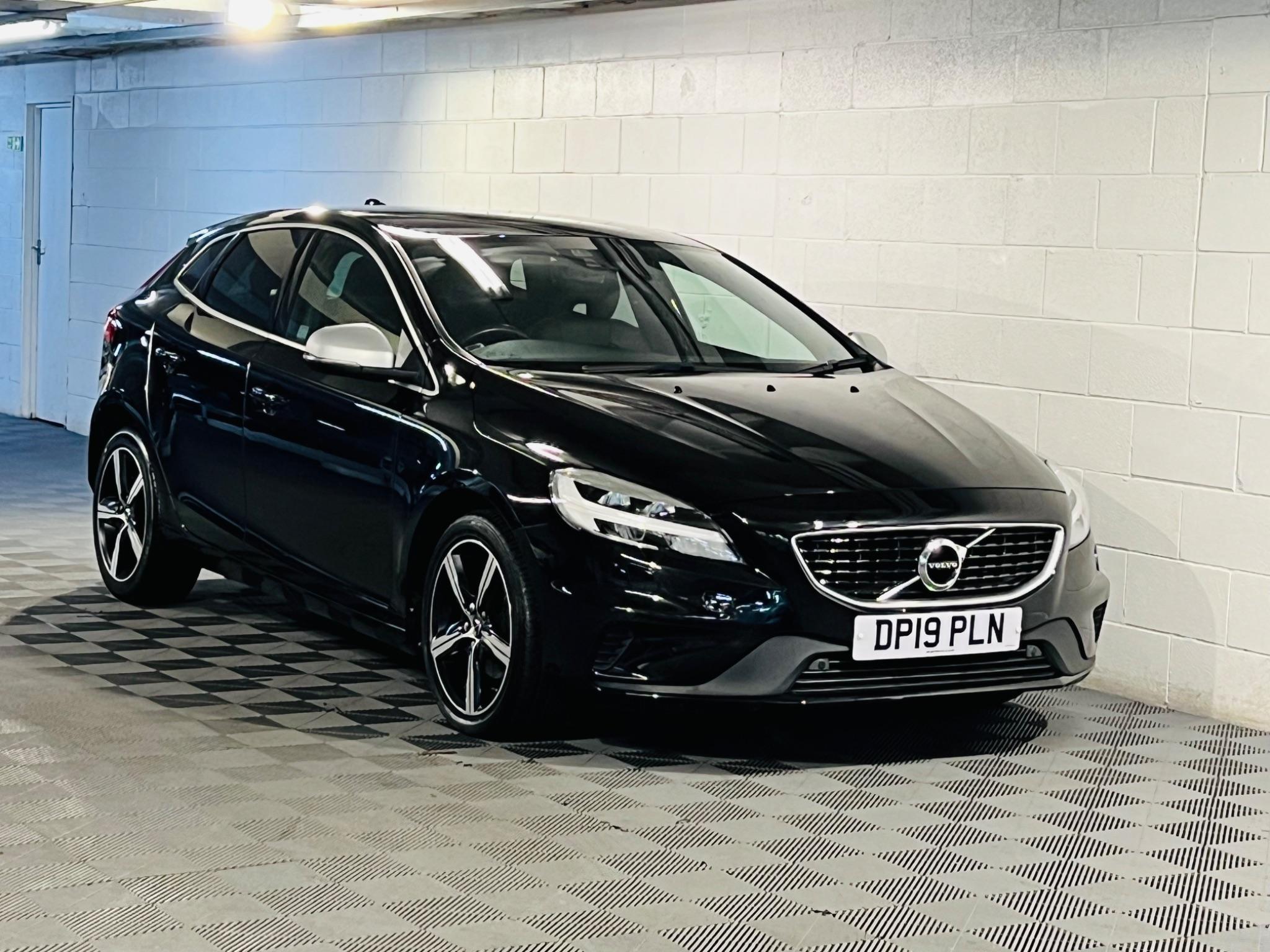 2019 Volvo V40