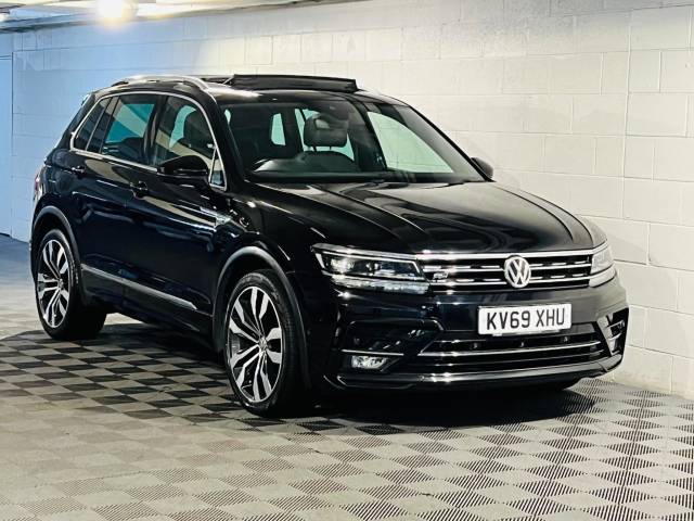 Volkswagen Tiguan 2.0 TSi 230 4Motion SEL 5dr DSG Estate Petrol BLACK