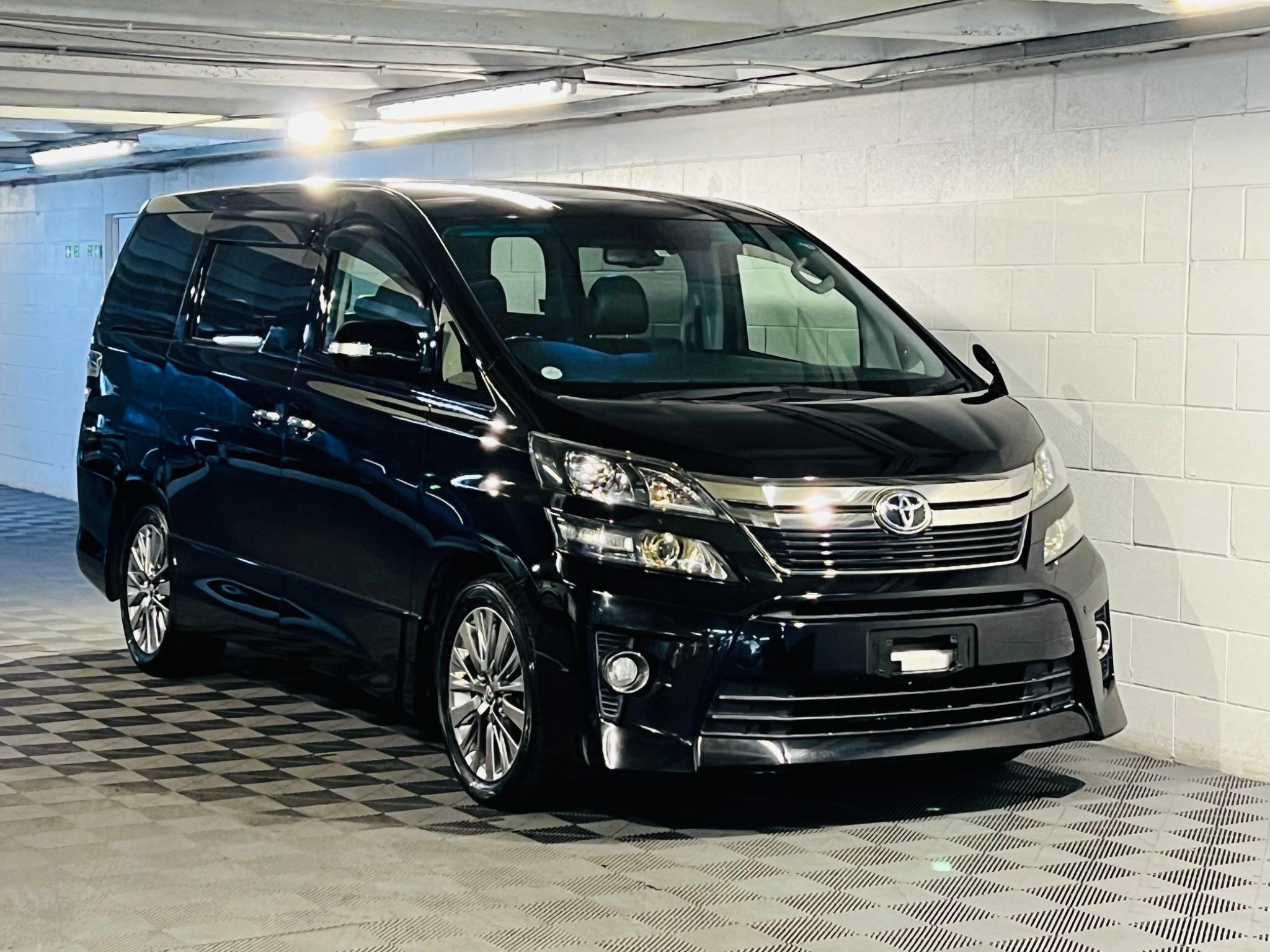 2013 Toyota Vellfire