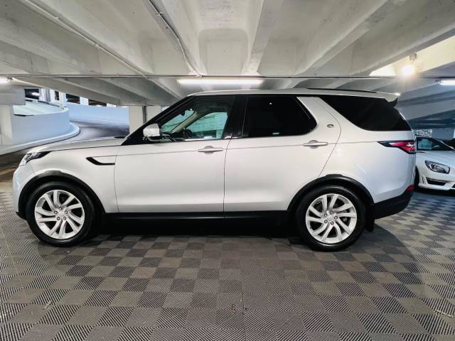 2017 Land Rover Discovery 3.0 TD6 HSE 5dr Auto