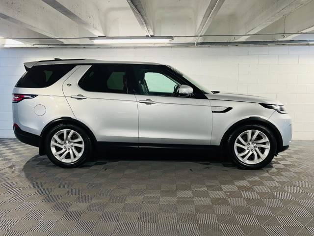 2017 Land Rover Discovery 3.0 TD6 HSE 5dr Auto