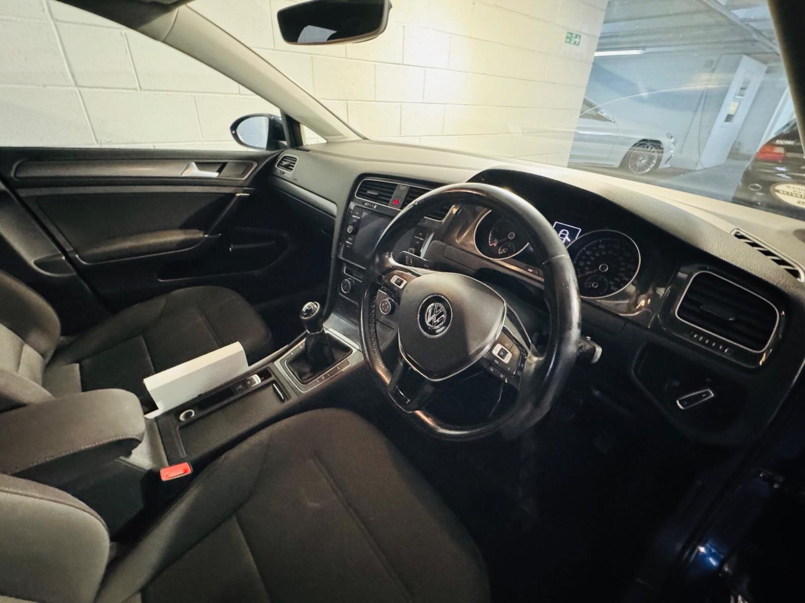 VOLKSWAGEN GOLF 1.6 TDI SE NAV 5DR 2019 68 6 SPD MK 7.5 SAT...